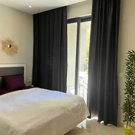 Appartement Jasmin 3 *